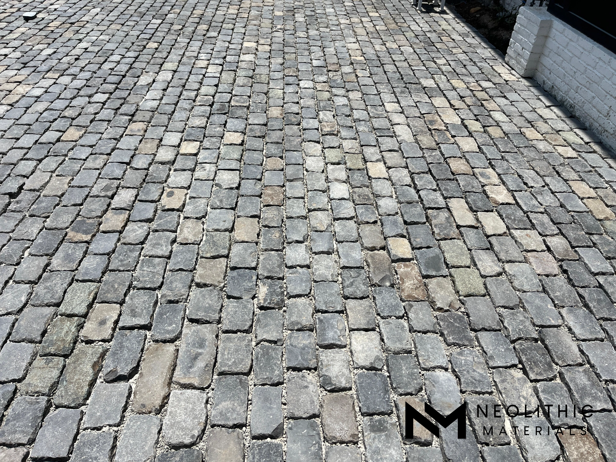 Reclaimed German Basalt Cobblestone - Image 4